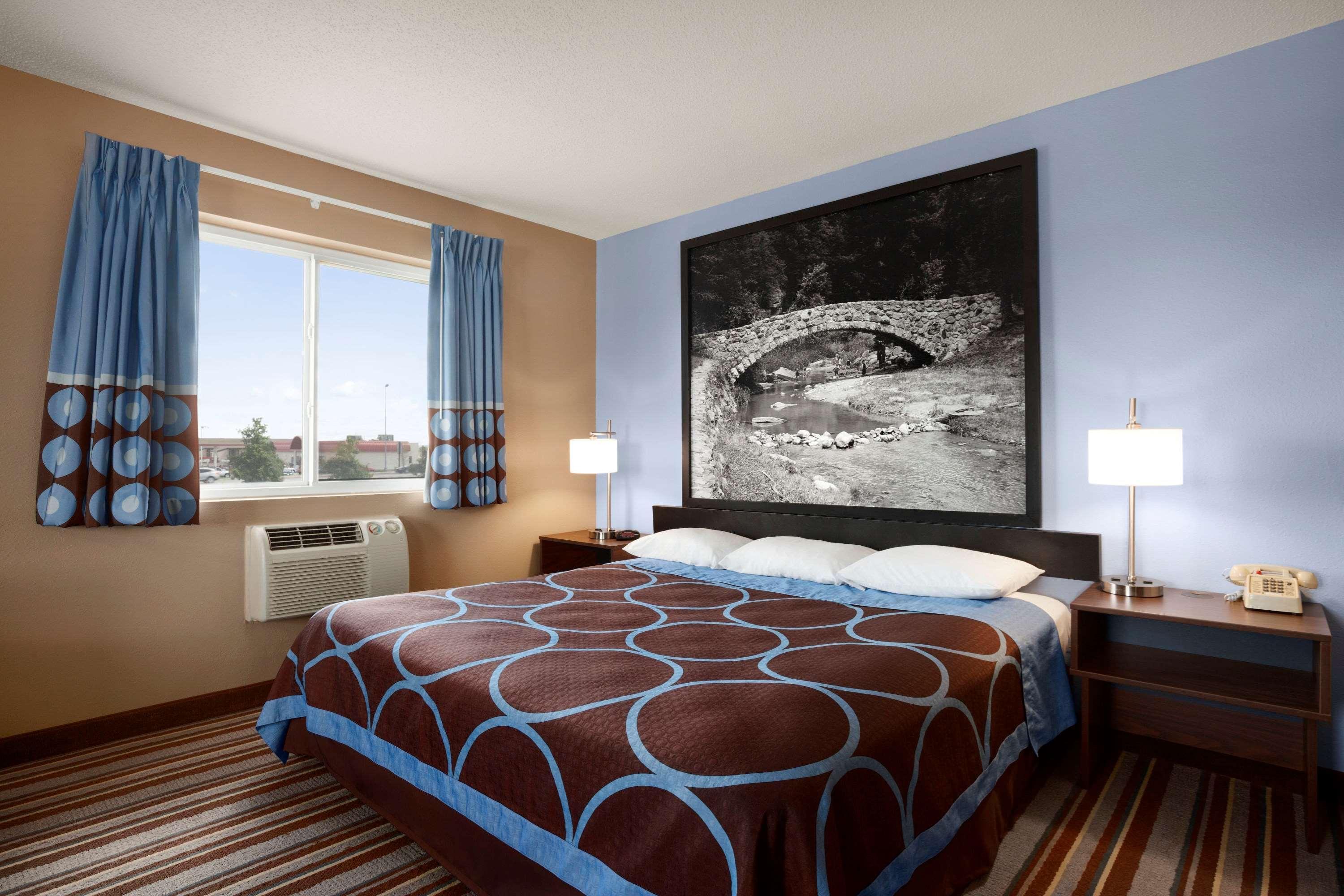 Motel Super 8 By Wyndham Council Bluffs Ia Omaha Ne Area Esterno foto