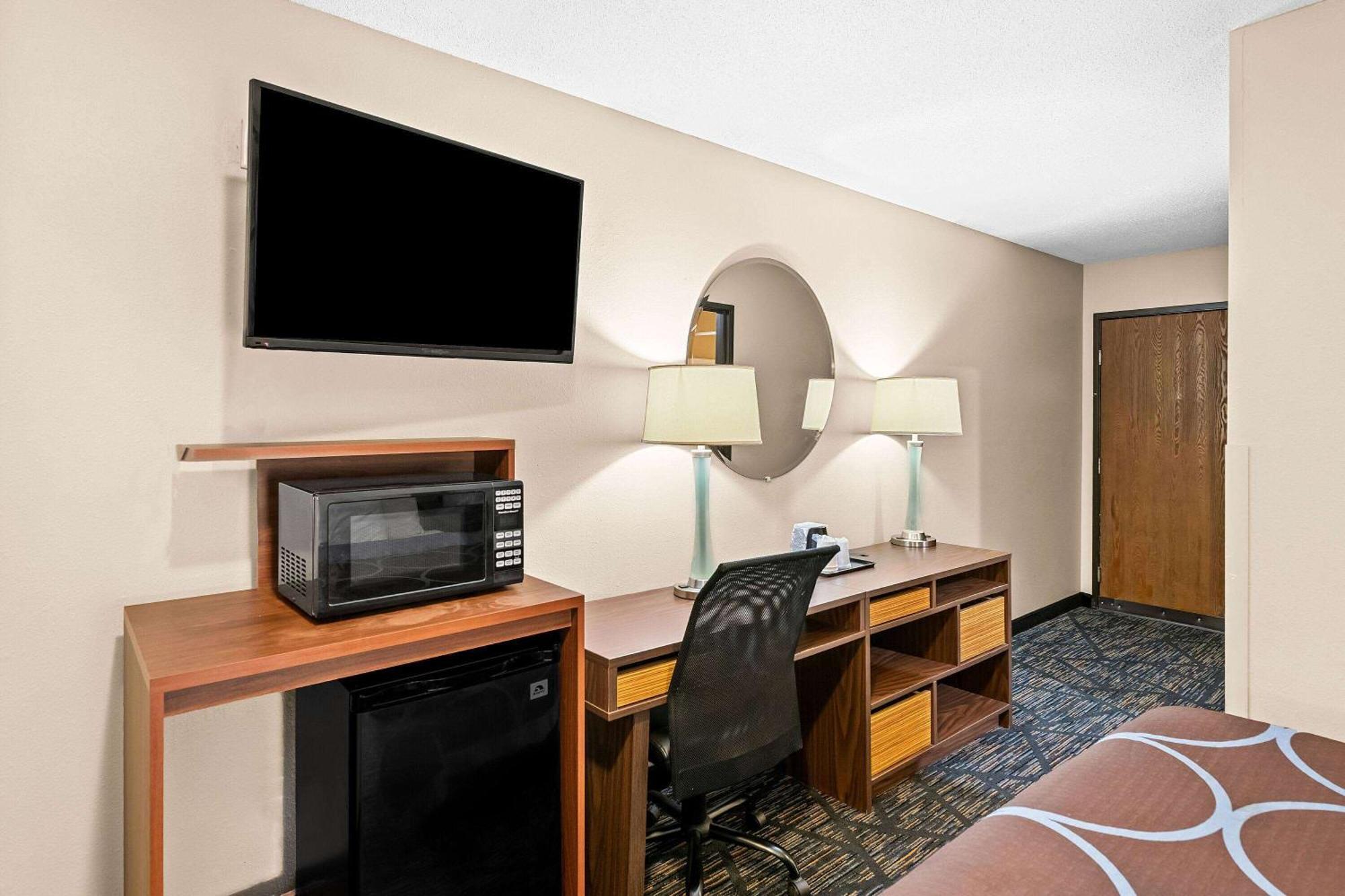 Motel Super 8 By Wyndham Council Bluffs Ia Omaha Ne Area Esterno foto