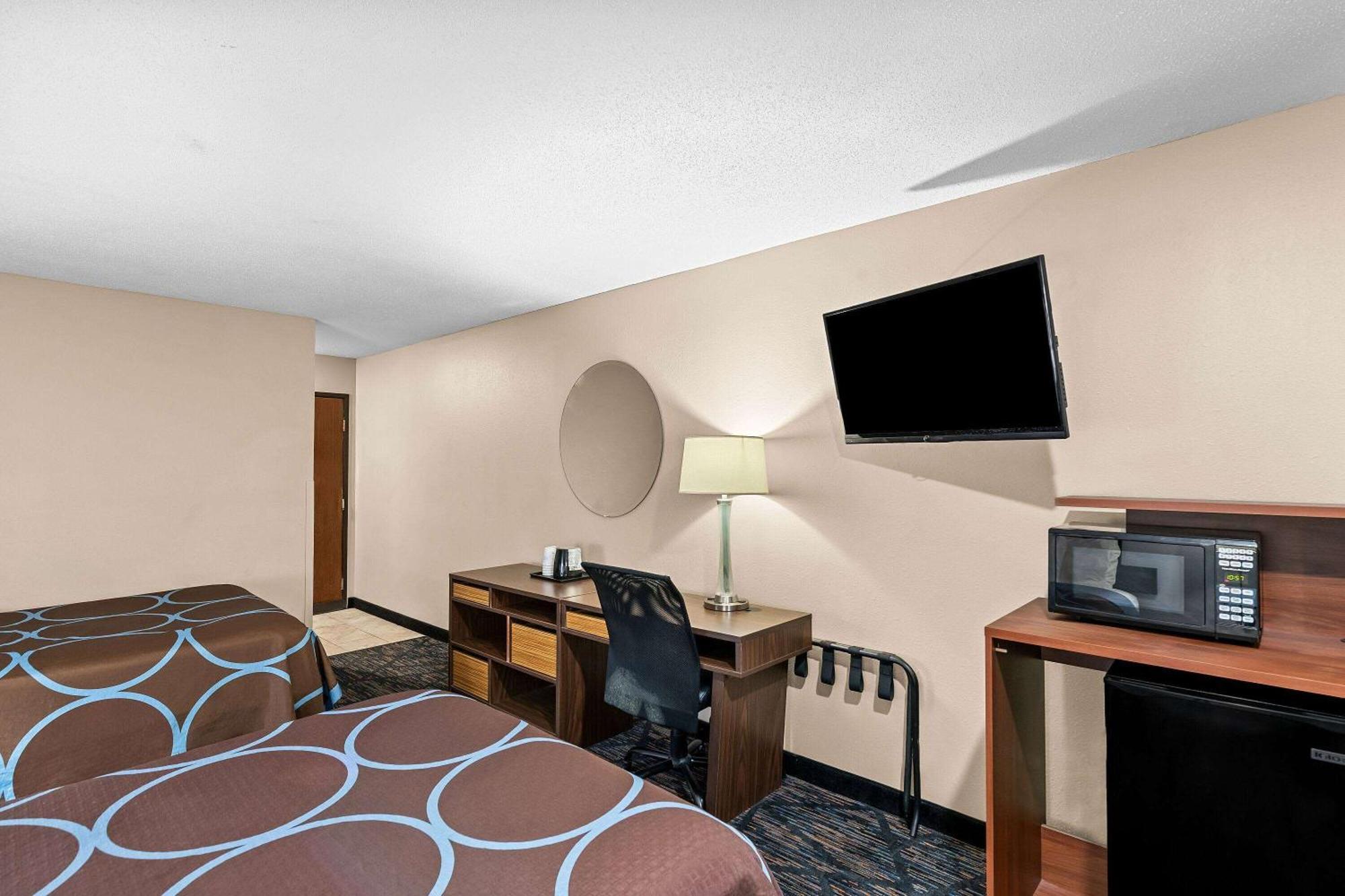 Motel Super 8 By Wyndham Council Bluffs Ia Omaha Ne Area Esterno foto