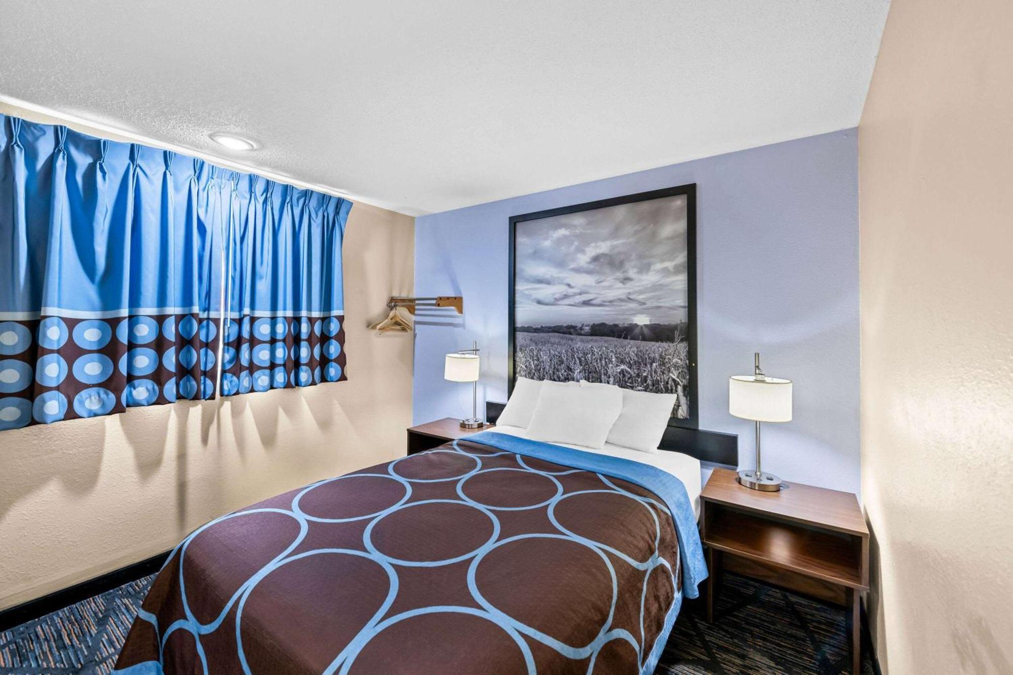 Motel Super 8 By Wyndham Council Bluffs Ia Omaha Ne Area Esterno foto